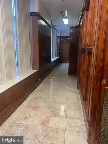 1301 S BROAD ST, Philadelphia, PA 19147