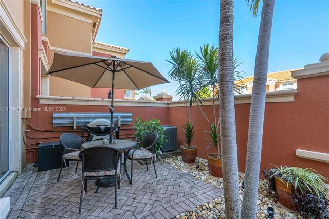 11438 NW 62nd Ter 223, Doral, FL 33178