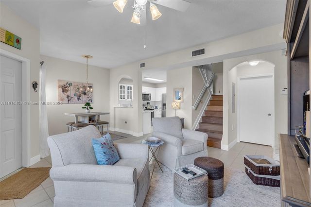 11438 NW 62nd Ter 223, Doral, FL 33178