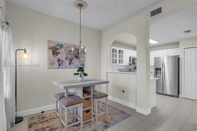 11438 NW 62nd Ter 223, Doral, FL 33178