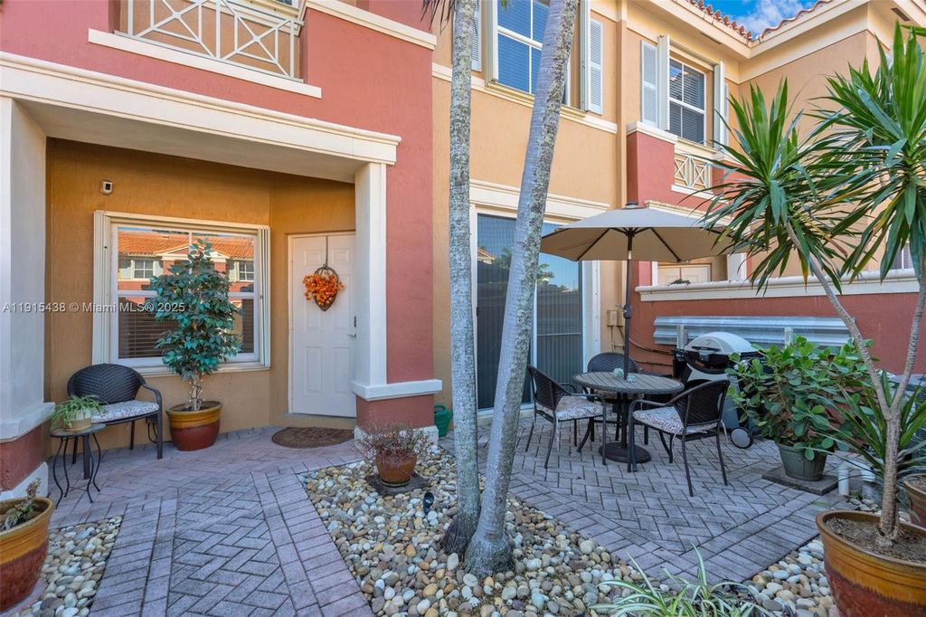 11438 NW 62nd Ter 223, Doral, FL 33178