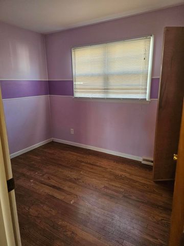 3584 Flamingo Avenue SW, Wyoming, MI 49509