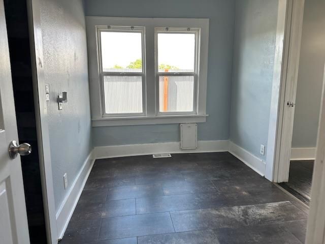 1118 S Hydraulic, Wichita, KS 67211