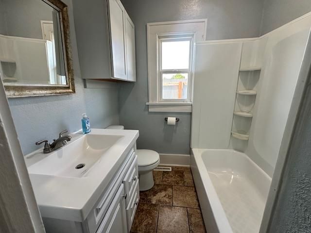 1118 S Hydraulic, Wichita, KS 67211