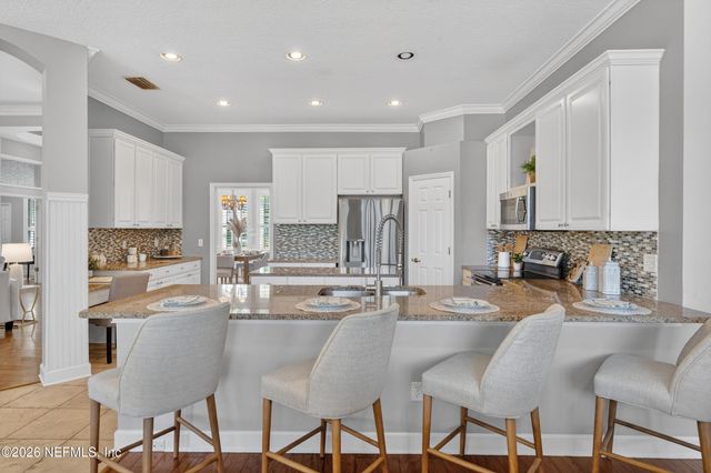 12925 HUNTLEY MANOR Drive, Jacksonville, FL 32224