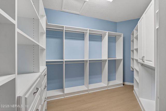 12925 HUNTLEY MANOR Drive, Jacksonville, FL 32224