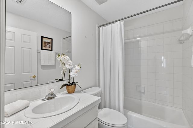 12925 HUNTLEY MANOR Drive, Jacksonville, FL 32224