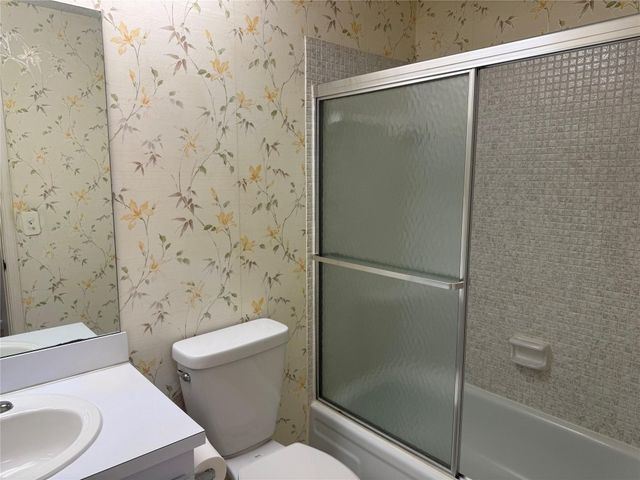 8640 NW 10th Street A83, Fort Lauderdale, FL 33322