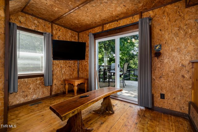 7090 Old Asheville Highway, Greeneville, TN 37743