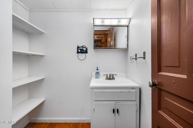 7090 Old Asheville Highway, Greeneville, TN 37743
