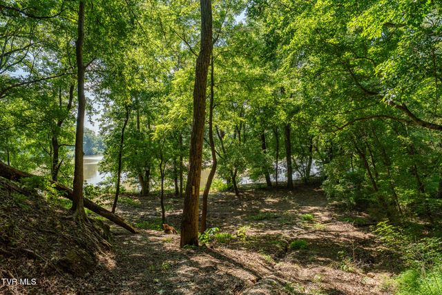 7090 Old Asheville Highway, Greeneville, TN 37743