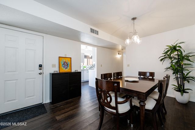 2417 N Palo Hacha Drive, Tucson, AZ 85745