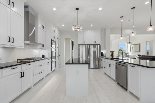 1107 Lily Court, Grand Prairie, TX 75104