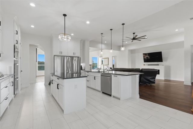 1107 Lily Court, Grand Prairie, TX 75104