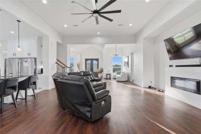 1107 Lily Court, Grand Prairie, TX 75104