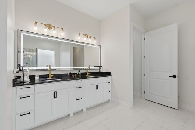 1107 Lily Court, Grand Prairie, TX 75104