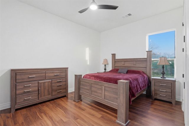 1107 Lily Court, Grand Prairie, TX 75104