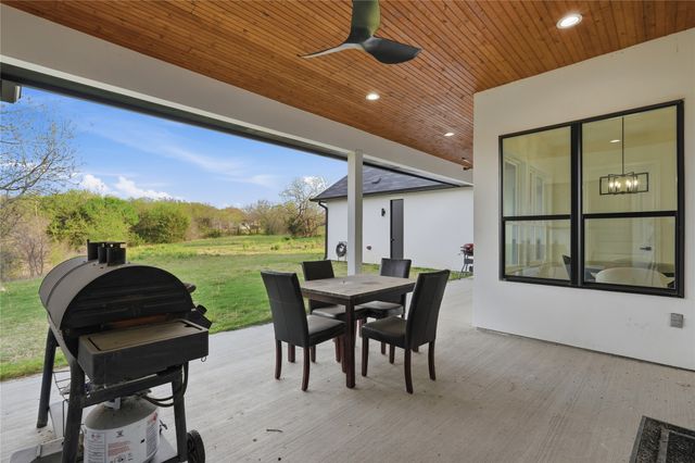 1107 Lily Court, Grand Prairie, TX 75104