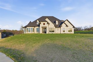 1107 Lily Court, Grand Prairie, TX 75104