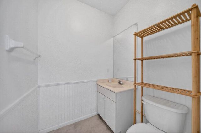 612 SE 6th Street, Stuart, FL 34994