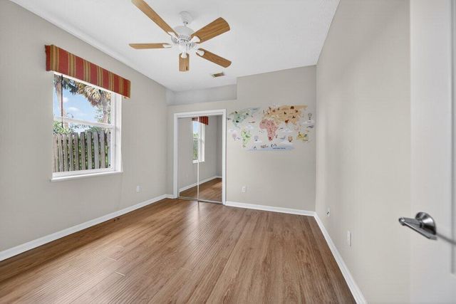 612 SE 6th Street, Stuart, FL 34994