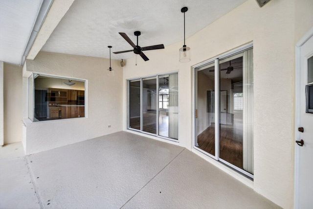 612 SE 6th Street, Stuart, FL 34994