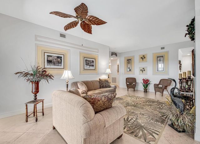 9778 Bowline 101, West Palm Beach, FL 33411