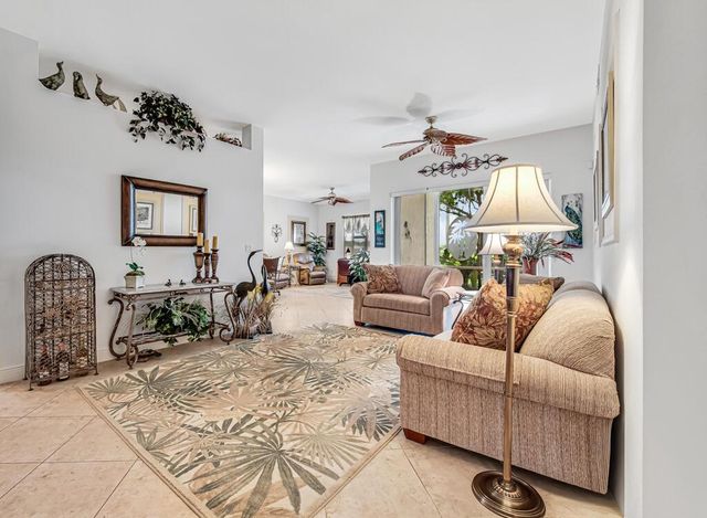 9778 Bowline 101, West Palm Beach, FL 33411