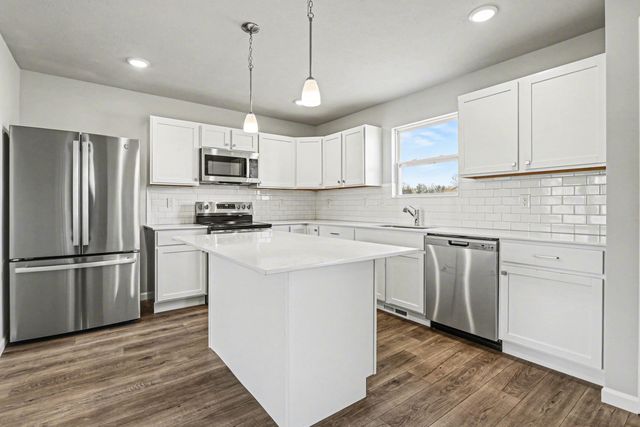 6244 Pollys Path, Berrien Springs, MI 49103