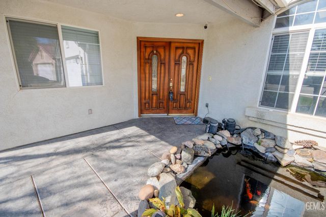 9508 Bard Court, Bakersfield, CA 93311