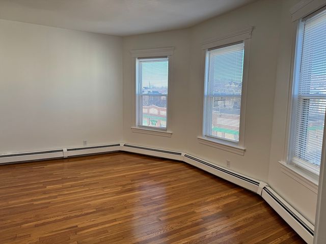 1086 Dorchester Ave 3F, Boston, MA 02125