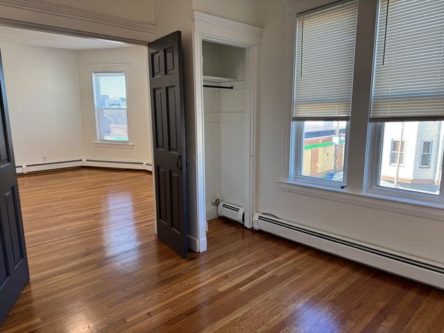 1086 Dorchester Ave 3F, Boston, MA 02125