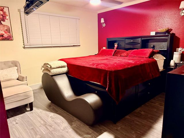 7435 W Fuqua Drive, Houston, TX 77489