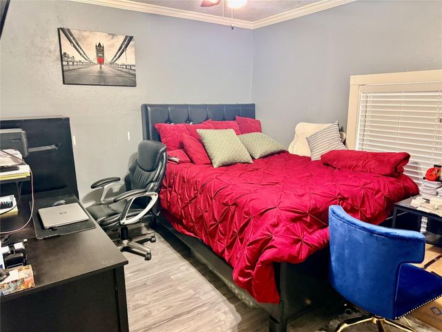 7435 W Fuqua Drive, Houston, TX 77489