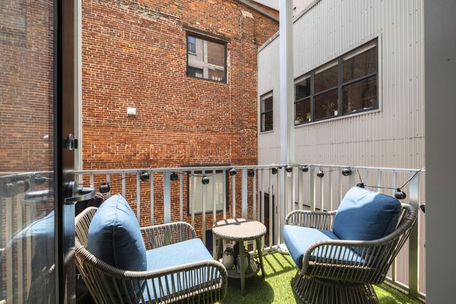 239 Rep John Lewis Way N Apt 302, Nashville, TN 37219