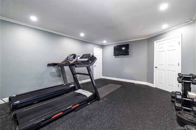 140 Baltimore, Massapequa, NY 11758