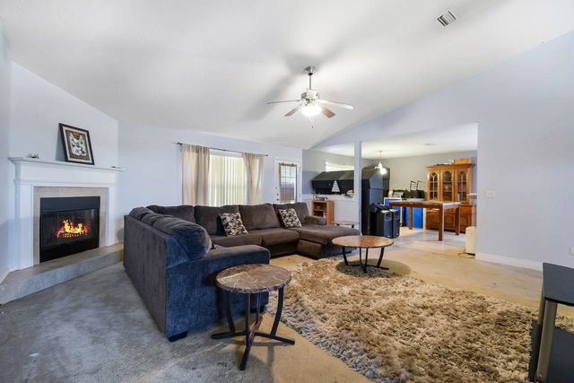 46 Riddle Dr, Palm Coast, FL 32164