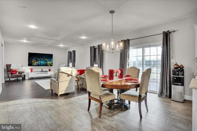 51 EDINBORO LN, Reading, PA 19605