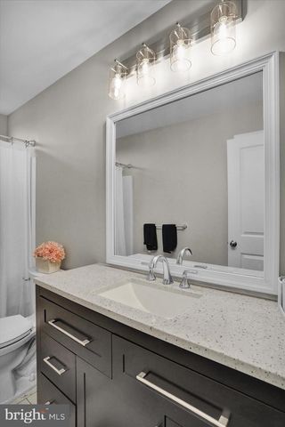 51 EDINBORO LN, Reading, PA 19605