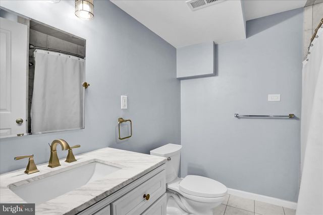 51 EDINBORO LN, Reading, PA 19605