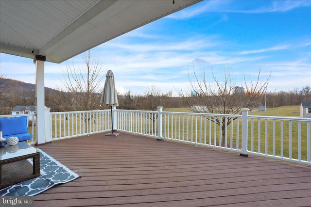 51 EDINBORO LN, Reading, PA 19605