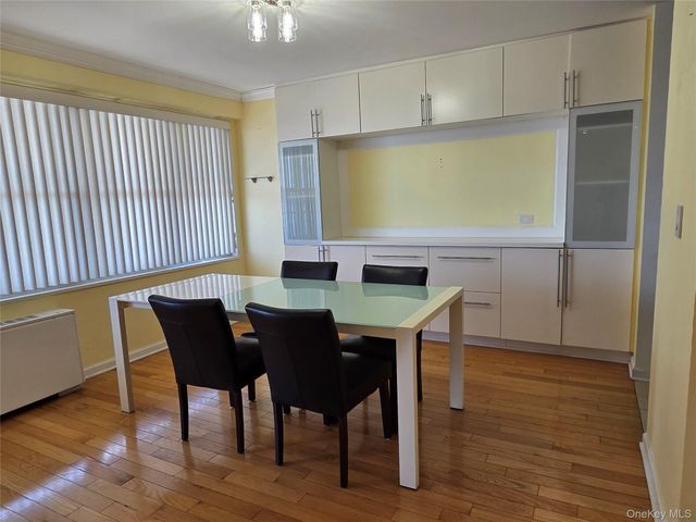 17-85 215 Street 6G, Bayside, NY 11360