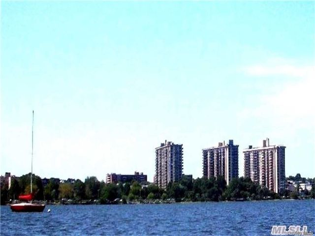 17-85 215 Street 6G, Bayside, NY 11360