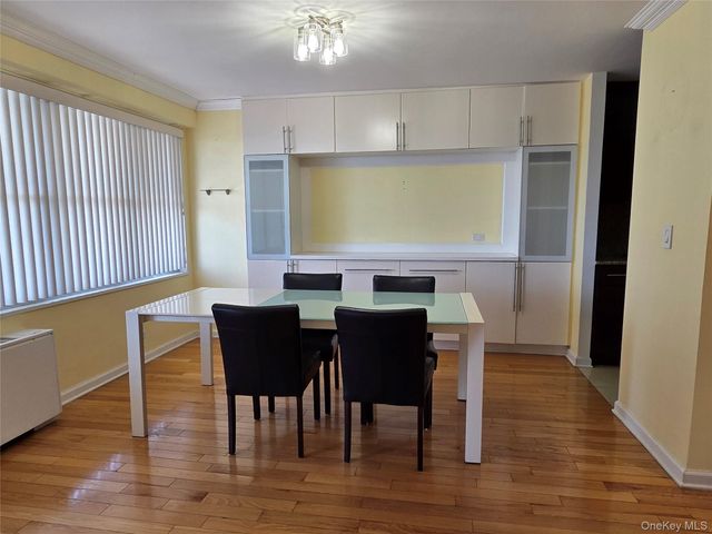 17-85 215 Street 6G, Bayside, NY 11360