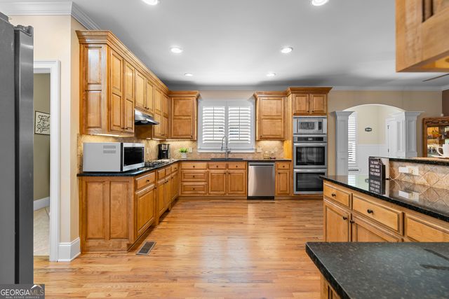 321 River Green Avenue, Canton, GA 30114