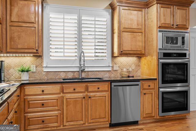 321 River Green Avenue, Canton, GA 30114