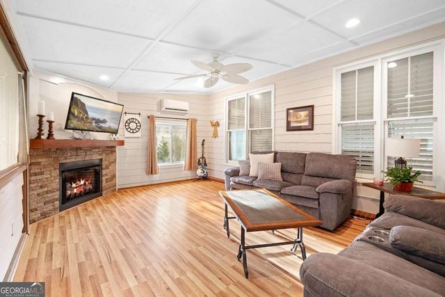 321 River Green Avenue, Canton, GA 30114