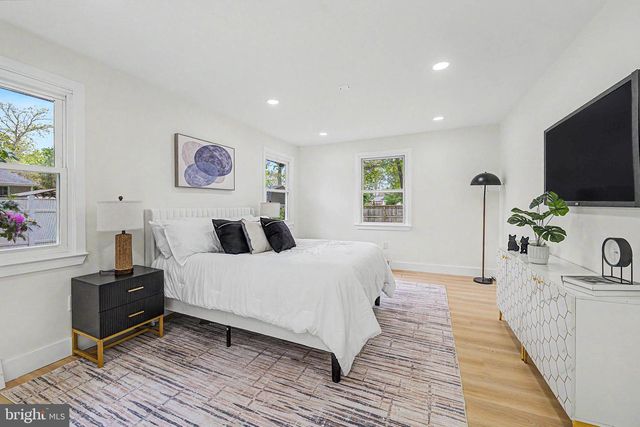 235 TERRY LN, Egg Harbor City, NJ 08215