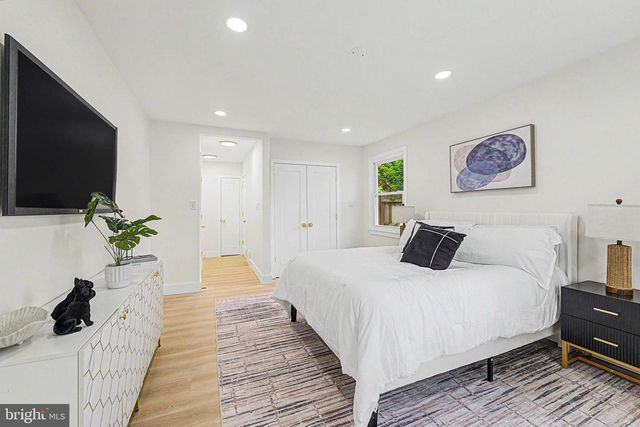 235 TERRY LN, Egg Harbor City, NJ 08215
