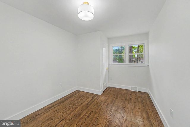 235 TERRY LN, Egg Harbor City, NJ 08215